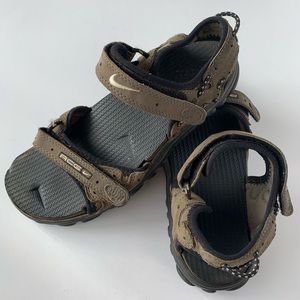 Nike ACG Hiking Sandals Size 8 Used Condition